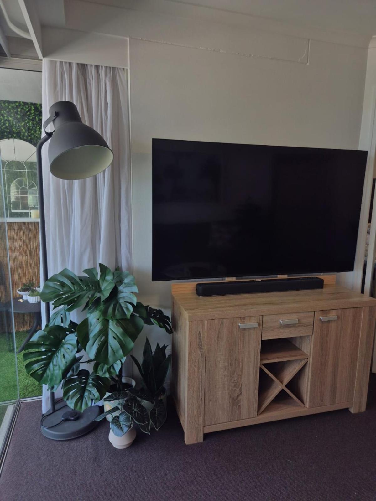 Grande Esplanade Studio Sydney Room photo